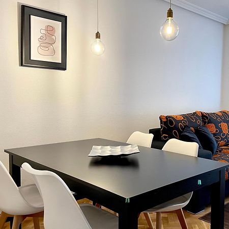 Vivienda Con Parking Incluido - Zona Van Dyck Apartment Salamanca Exterior foto